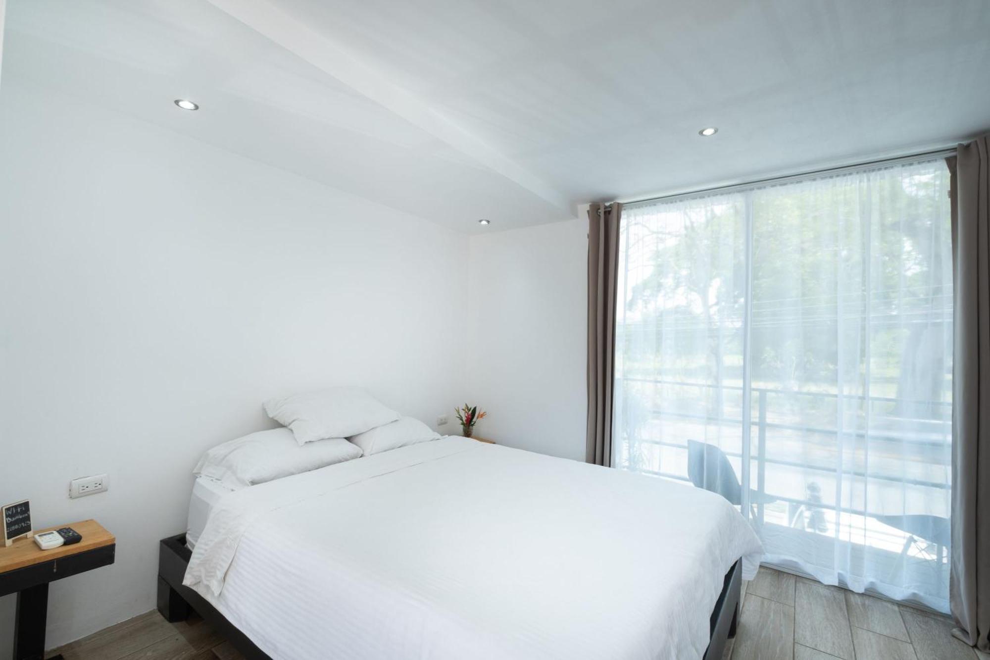 Hotel Bamboo Хако Екстер'єр фото